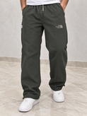 شلوار جاگر سبز زیتونی طرح the north face